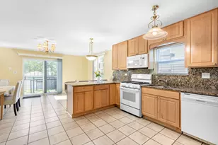 5242 W Ferdinand St, Chicago, IL 60644 - Photo 2