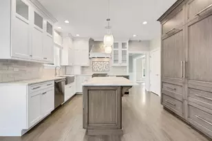 832 Bemis Rd, Glen Ellyn, IL 60137 - Photo 16