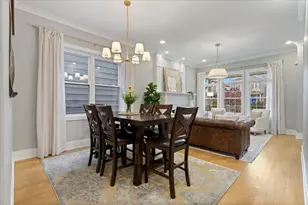 3510 W Melrose St, Chicago, IL 60618 - Photo 10