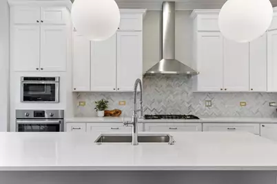 3510 W Melrose Street, Chicago, IL 60618 - Photo 12