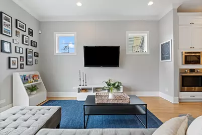 3510 W Melrose Street, Chicago, IL 60618 - Photo 18