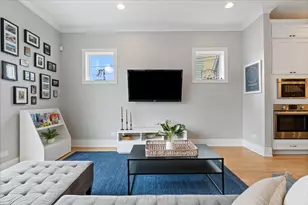 3510 W Melrose St, Chicago, IL 60618 - Photo 18