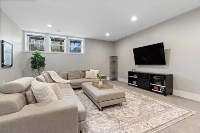 3510 W Melrose Street, Chicago, IL 60618 - Photo 34