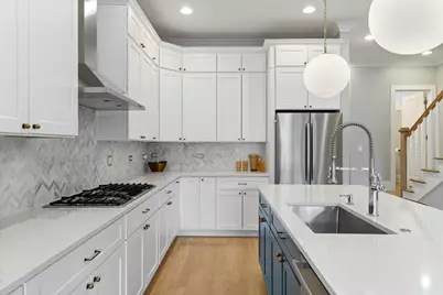 3510 W Melrose Street, Chicago, IL 60618 - Photo 14