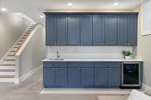 3510 W Melrose St, Chicago, IL 60618 - Photo 36