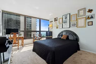 360 E Randolph St, Chicago, IL 60601 - Photo 16