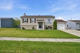 420 Healy Ave, Romeoville, IL 60446 - Photo 1