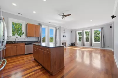 2204 N Natchez Avenue #3N, Chicago, IL 60707 - Photo 6