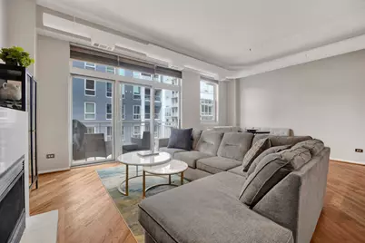 950 W Monroe Street #412, Chicago, IL 60607 - Photo 4