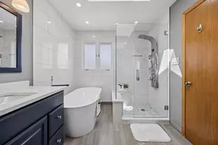 13853 Logan Dr, Orland Park, IL 60467 - Photo 16