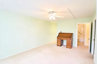 2000 Saint Regis Drive #1B, Lombard, IL 60148 - Photo 12