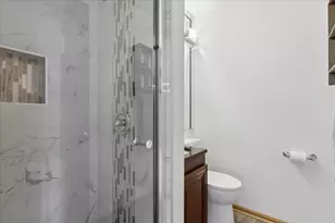 3051 S Lyman St, Chicago, IL 60608 - Photo 20