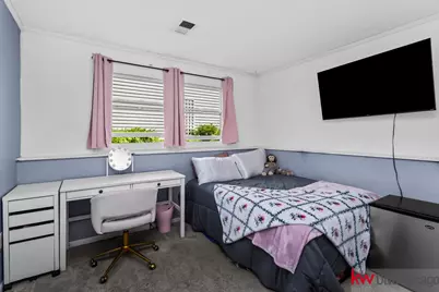 228 N Walnut Lane, Schaumburg, IL 60194 - Photo 18