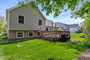 228 N Walnut Ln, Schaumburg, IL 60194 - Photo 26