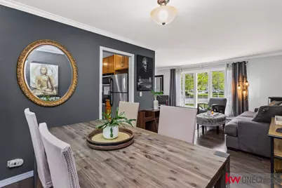 228 N Walnut Lane, Schaumburg, IL 60194 - Photo 12