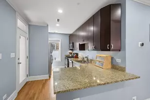 1427 W Elmdale Ave, Chicago, IL 60660 - Photo 8