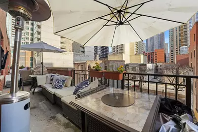 33 W Huron Street #413, Chicago, IL 60654 - Photo 10