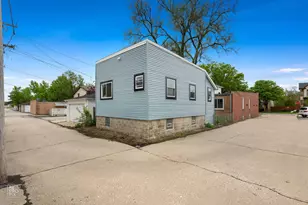 938 Ferdinand Ave, Forest Park, IL 60130 - Photo 38