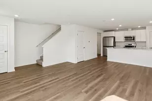2310 Noble Ln, Yorkville, IL 60560 - Photo 2