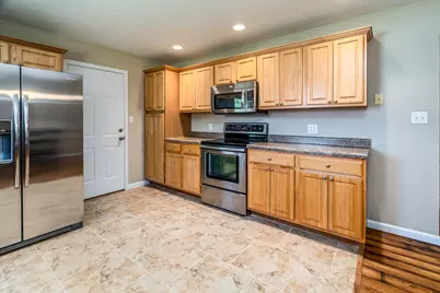 1100 Samantha Drive, Carterville, IL 62918 - Photo 10