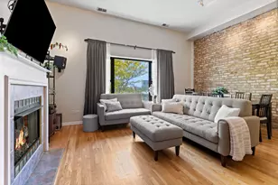 2705 N Campbell Ave, Chicago, IL 60647 - Photo 4