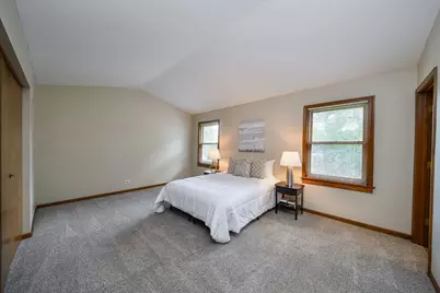 2264 Briarhill Drive, Naperville, IL 60565 - Photo 12