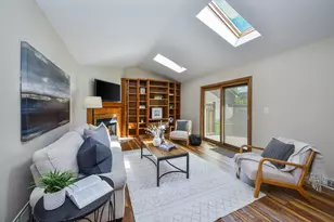 2264 Briarhill Dr, Naperville, IL 60565 - Photo 8