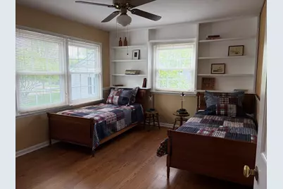909 E Rockwell Street, Arlington Heights, IL 60005 - Photo 18