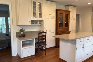 909 E Rockwell St, Arlington Heights, IL 60005 - Photo 8