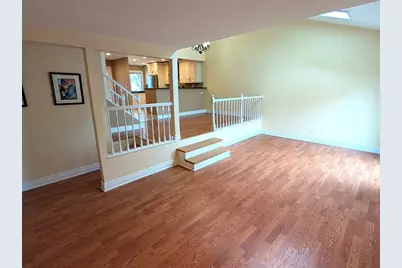 616 Claridge Circle, Hoffman Estates, IL 60169 - Photo 8