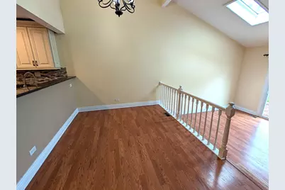 616 Claridge Circle, Hoffman Estates, IL 60169 - Photo 6