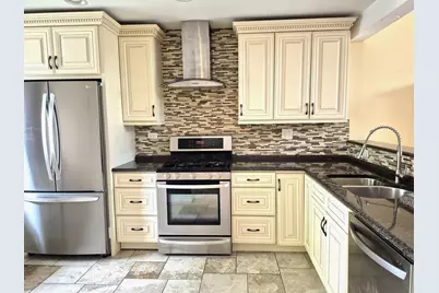 616 Claridge Circle, Hoffman Estates, IL 60169 - Photo 2