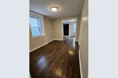 1014 W Wellington Avenue #1, Chicago, IL 60657 - Photo 2