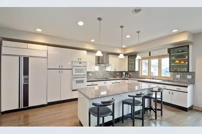 4402 Pynsky Road, Glenview, IL 60026 - Photo 16