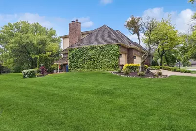 8401 Golfview Drive, Orland Park, IL 60462 - Photo 36