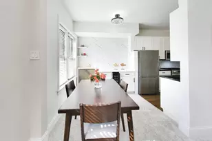 5465 S Ingleside Ave, Chicago, IL 60615 - Photo 8