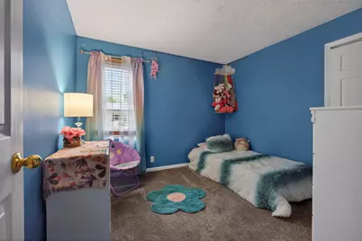 32 Kenfield Circle, Bloomington, IL 61704 - Photo 14