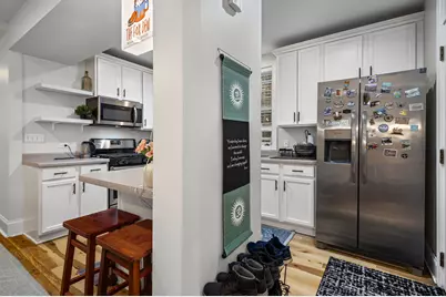 2642 N Talman Avenue #1A, Chicago, IL 60647 - Photo 4
