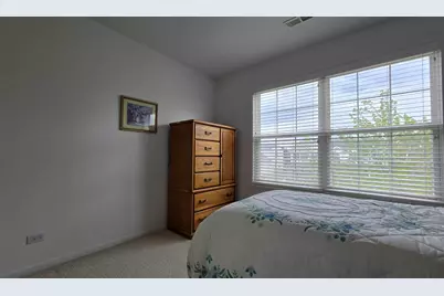 2560 W Sprce Drive, Round Lake, IL 60073 - Photo 30