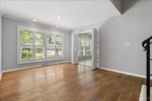 326 Charles St, Geneva, IL 60134 - Photo 8