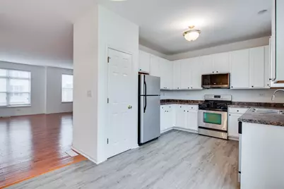 401 N Commerce Street #401, Aurora, IL 60504 - Photo 10