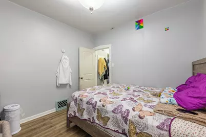 6733 S Campbell Avenue, Chicago, IL 60629 - Photo 12