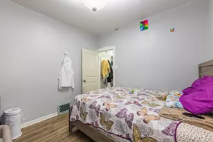 6733 S Campbell Ave, Chicago, IL 60629 - Photo 12