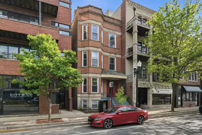 1929 W Irving Park Road #2, Chicago, IL 60613 - Photo 2