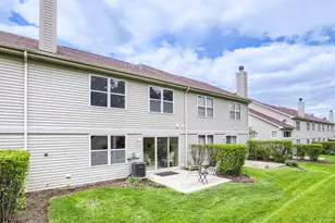3042 Renard Ln, Saint Charles, IL 60175 - Photo 28