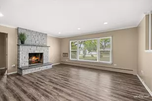 1638 Virginia St, Downers Grove, IL 60515 - Photo 6