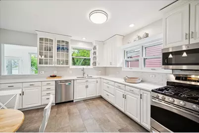 972 Elm Street, Winnetka, IL 60093 - Photo 14