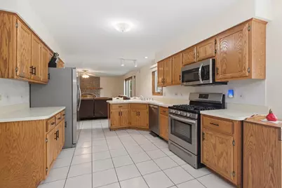 611 Vanderbilt Drive, New Lenox, IL 60451 - Photo 12