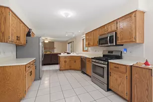 611 Vanderbilt Dr, New Lenox, IL 60451 - Photo 12