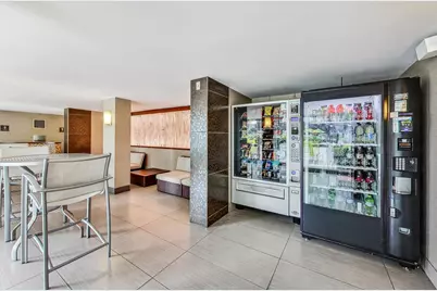 400 E Randolph Street #1727, Chicago, IL 60601 - Photo 40